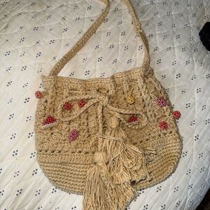 Handmade Beige Crochet Crossbody Bag with Beaded Accents